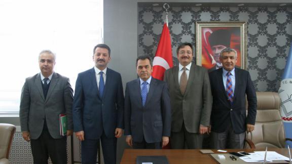 Genel Müdürümüz Osman Nuri GÜLAY, Türkiye Halk Sağlığı Kurumu Başkan Yardımcısı Doç.Dr. Mustafa Kemal BAŞARALI ve yanındaki heyeti kabul etti
