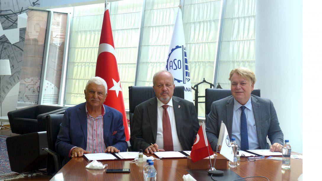 Genel Müdürlüğümüz ile Ankara Sanayi Odası ve Seçil Etek Giyim Sanayi ve Tic. Ltd.Şti. Arasında Mesleki Eğitimde Üretime Destek İş Birliği Protokolü  imzalandı