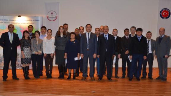 Türkiye-Japonya Teknik İşbirliği Kapsamında Kırgızistan ve Tacikistandan Gelen Öğretmenlere Yönelik Temel Seviye Endüstriyel Otomasyon Teknolojileri Kursu İzmirde Başladı