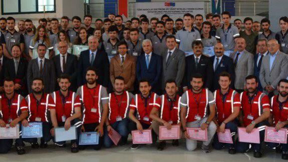 Türk Havacılık Sektörüne Üst Düzey Nitelikli Teknik Elemanlar Yetişiyor