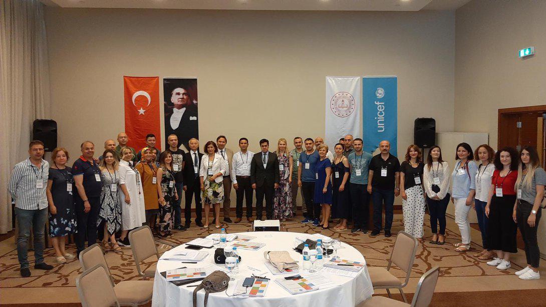 Mesleki Eğitim Merkezlerinde Uygulanan Rehberlik Hizmetlerine Yönelik Doküman Çalıştayı  Mardin'de Yapıldı