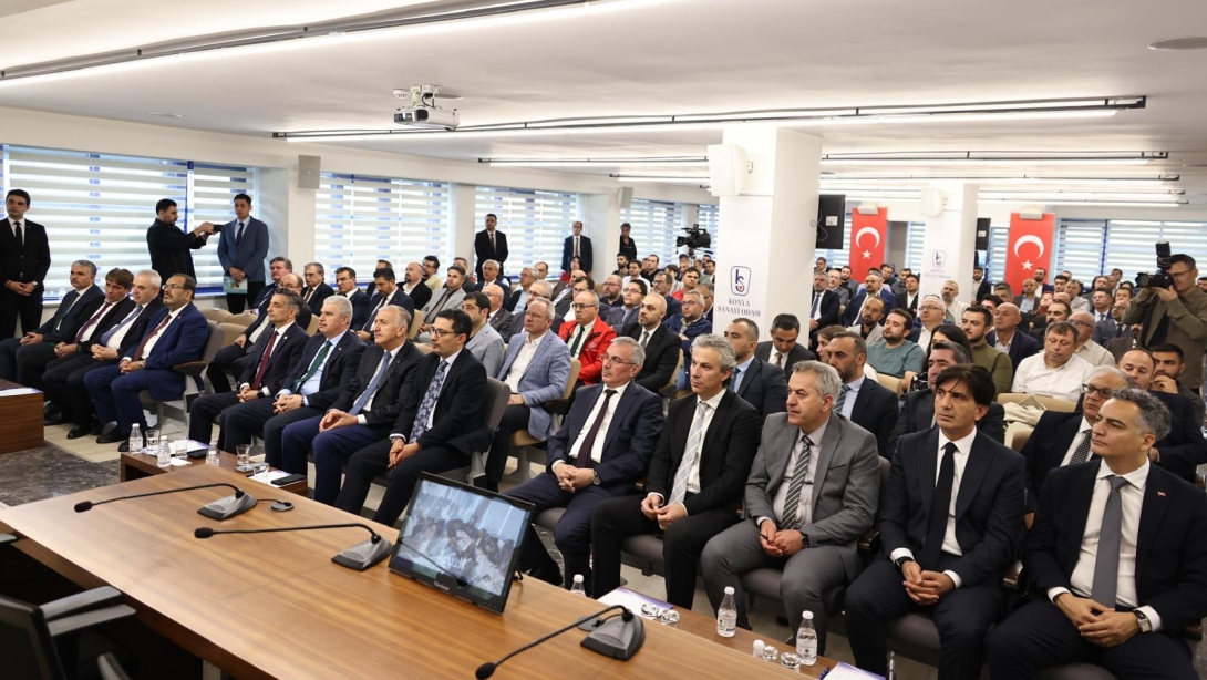 ELMAS OKULLARI SEKTÖR ÇALIŞTAYI KONYA'DA GERÇEKLEŞTİRİLDİ
